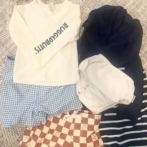 Lot of baby swim items in great condition.